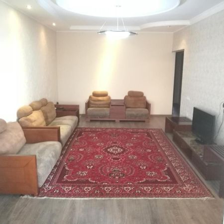 Apartment 2 Bed Room In The Center Апартамент 3-Х Комнатная В Центре Taskent Exterior foto