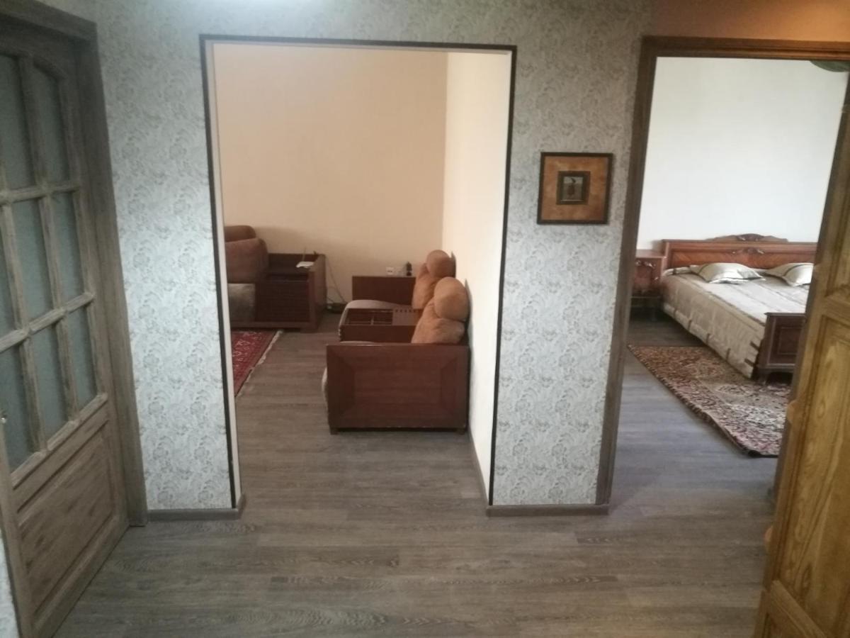 Apartment 2 Bed Room In The Center Апартамент 3-Х Комнатная В Центре Taskent Exterior foto
