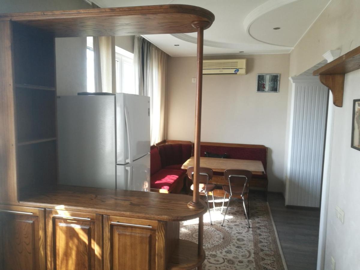 Apartment 2 Bed Room In The Center Апартамент 3-Х Комнатная В Центре Taskent Exterior foto